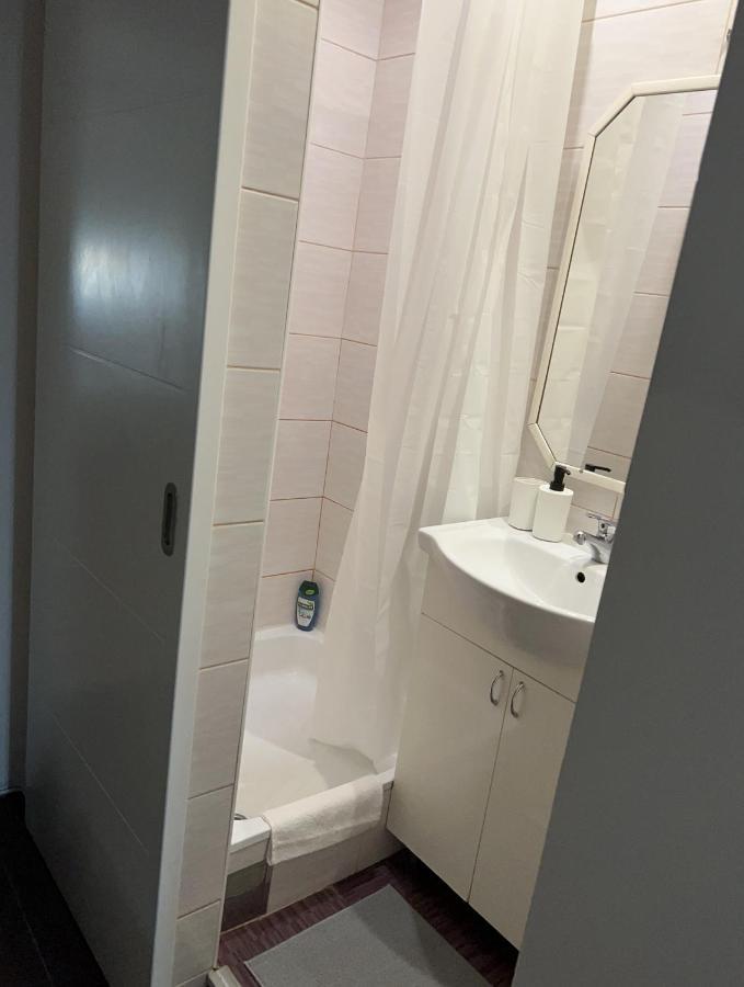 Apartman Lena Belgrado Exterior foto